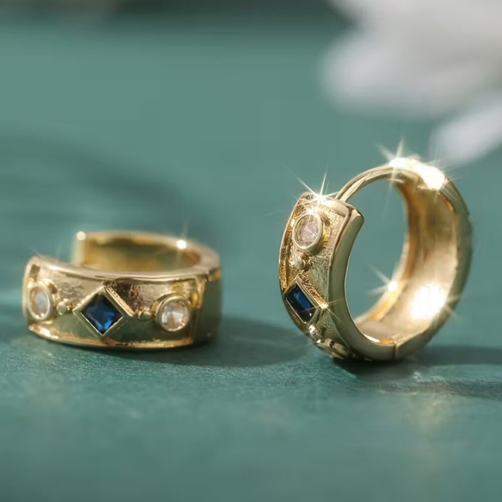 14K Gold Womens 1ct Blue Sapphire Gemstone 1ct Diamond Small Hoop Earrings NEW - Picture 4 of 5